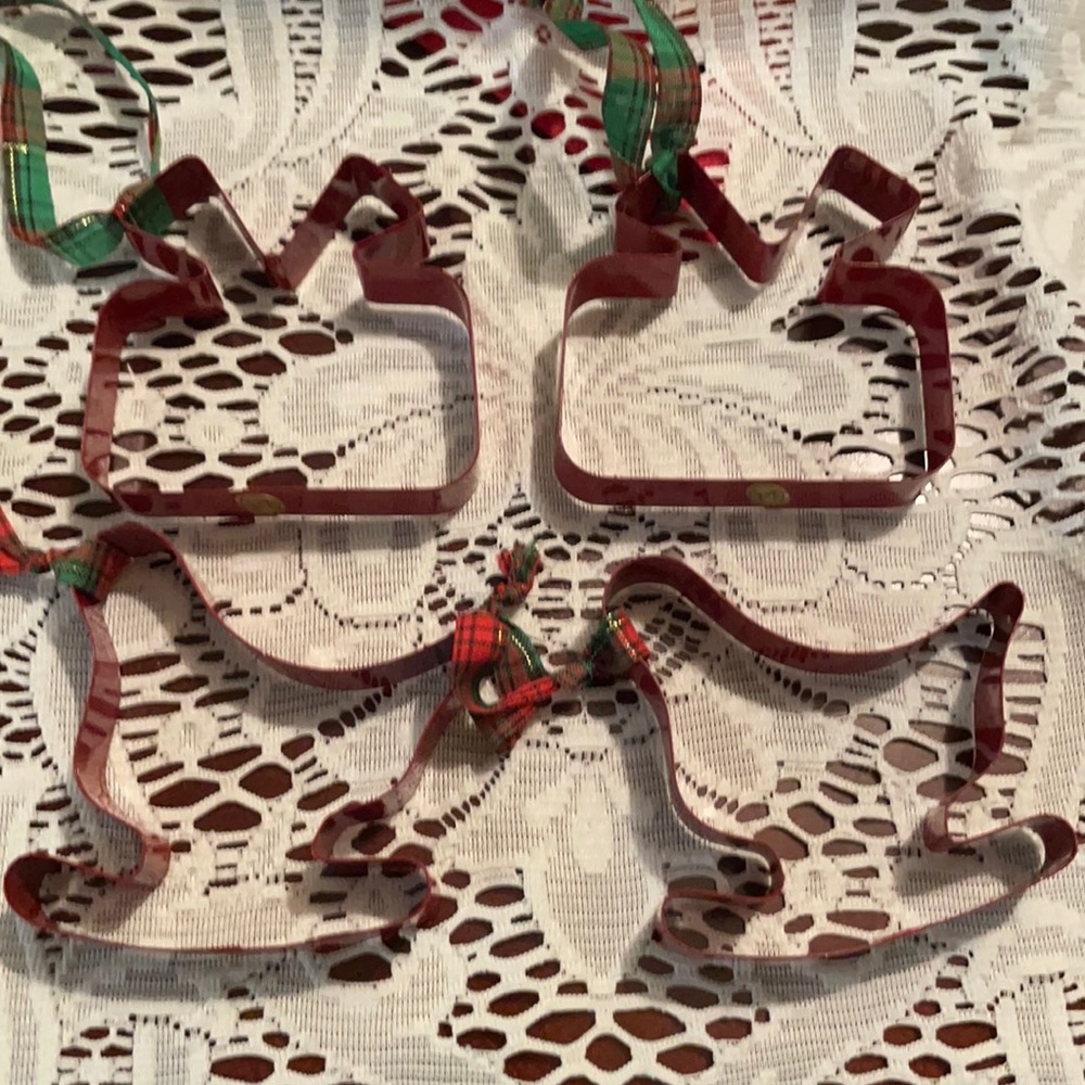 Vintage Red Metal Cookie Cutter Ornament Lot!